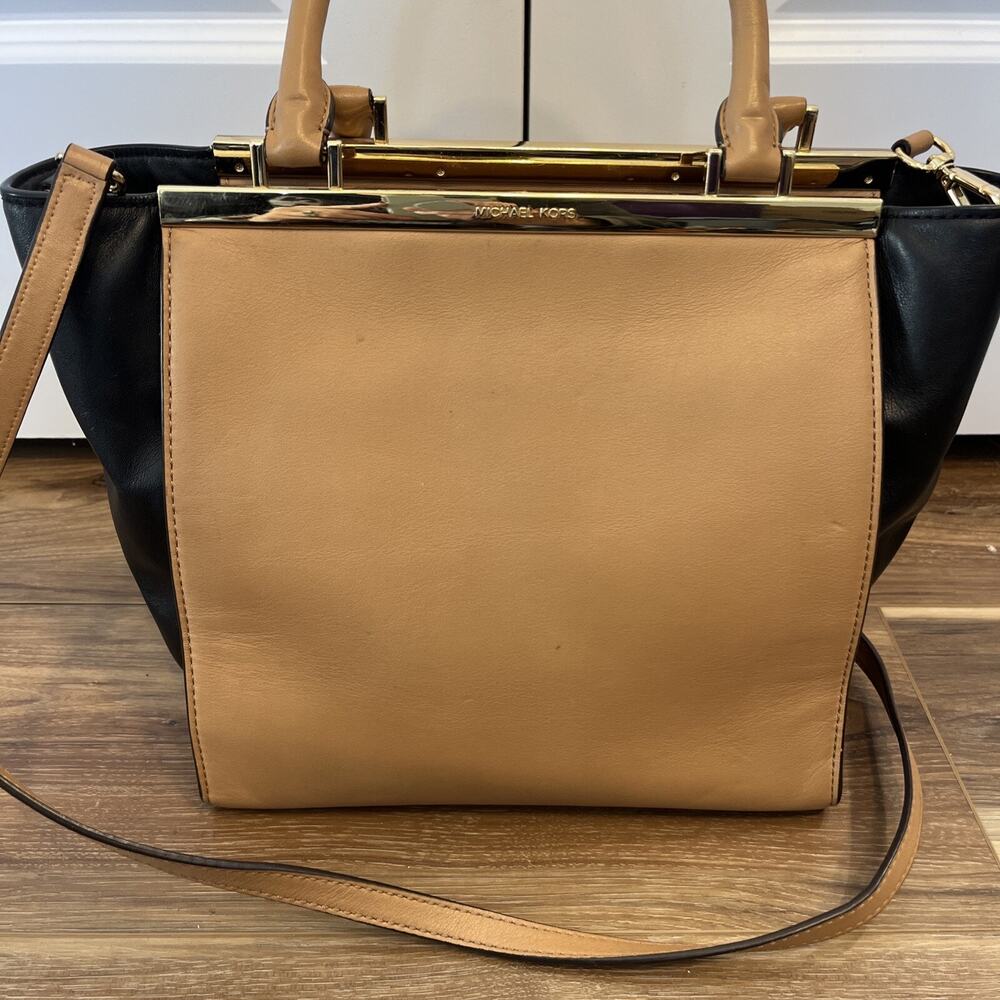 MICHAEL Michael Kors Lana Medium Bicolor leather Tote Handbag Suntan/Black - Picture 4 of 12